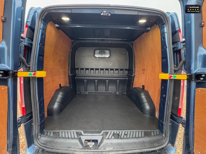 Used Ford Transit Custom 2021 for sale - 77042179: Photo 10