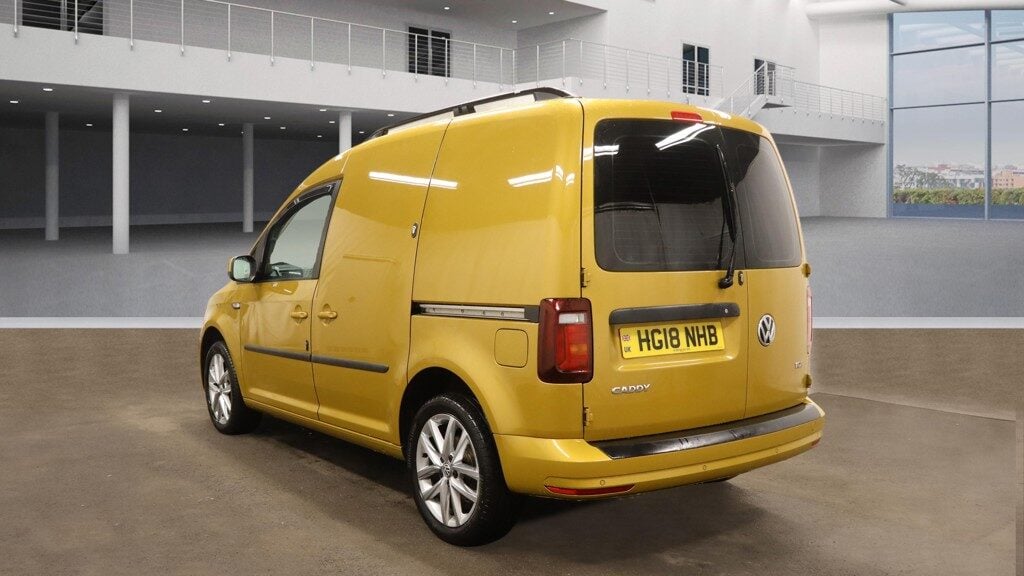 Used Volkswagen Caddy 2018 for sale - 77450991: Photo 9