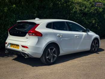 Used Volvo V40 2013 for sale - 75258621: Photo