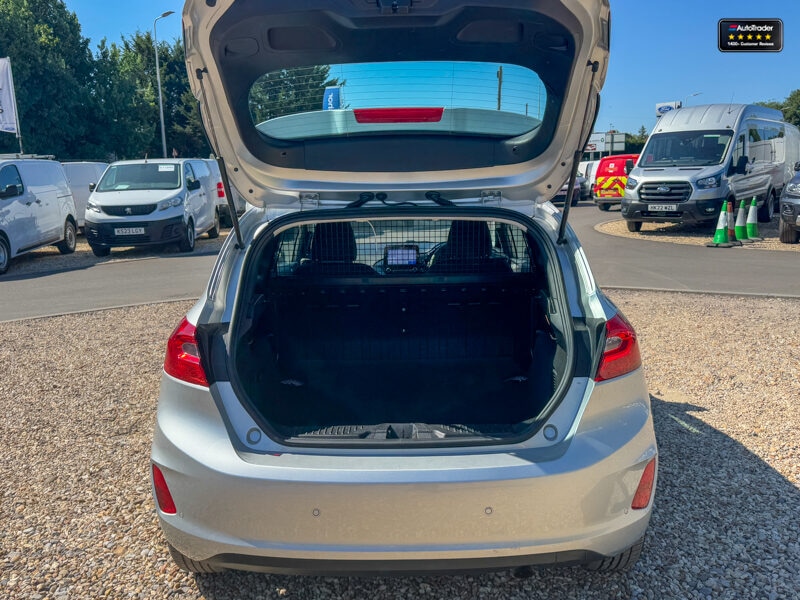 Used Ford Fiesta 2020 for sale - 77041809: Photo 9