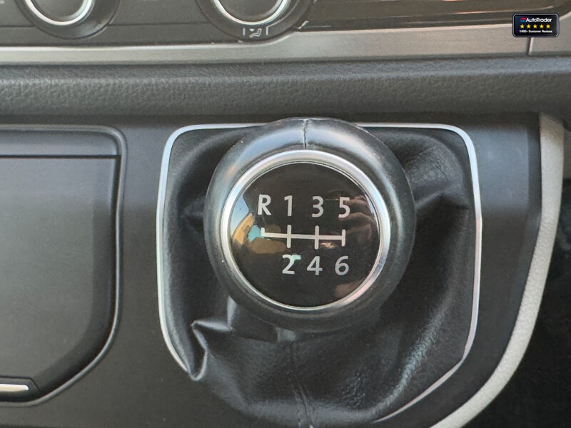 Used Volkswagen Transporter 2019 for sale - 77041978: Photo 41