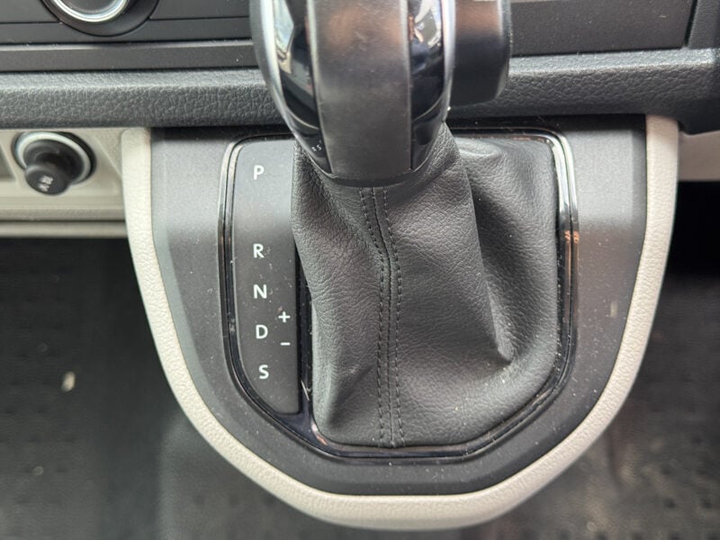 Used Volkswagen Transporter 2019 for sale - 78040362: Photo 36