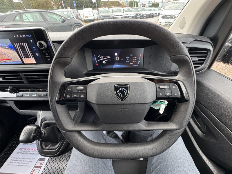 Used Peugeot Expert 2024 for sale - 77450994: Photo 16