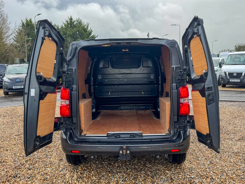 Used Peugeot Expert 2024 for sale - 77450994: Photo 8