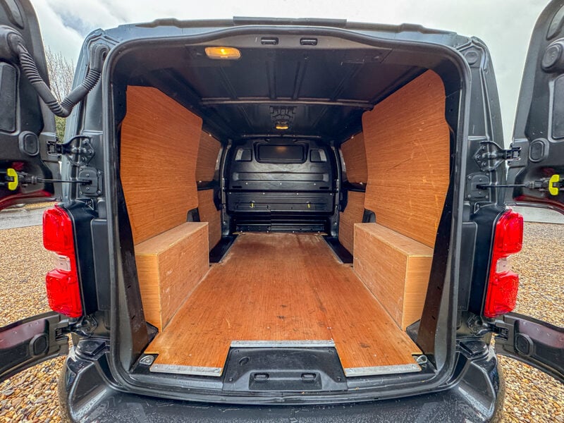 Used Peugeot Expert 2024 for sale - 77450994: Photo 9