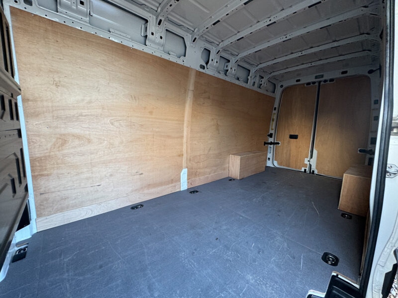 Used Volkswagen Crafter 2024 for sale - 77206987: Photo 11