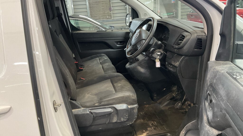 Used Vauxhall Vivaro 2023 for sale - 77873443: Photo 9