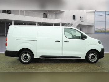 Used Vauxhall Vivaro 2024 for sale - 77593130: Photo