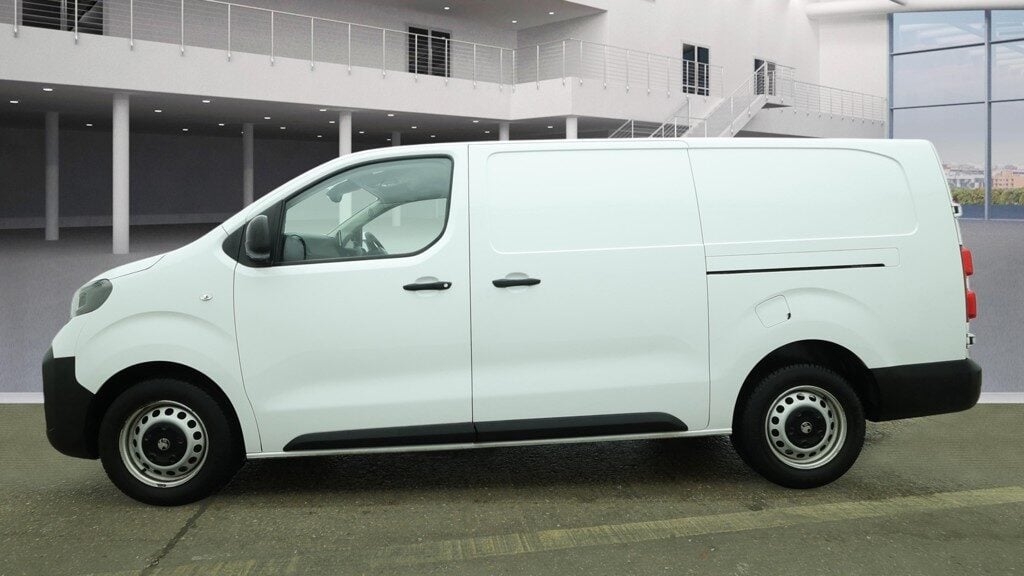 Used Vauxhall Vivaro 2024 for sale - 77593130: Photo 7