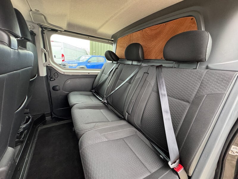 Used Vauxhall Vivaro 2018 for sale - 77375883: Photo 12