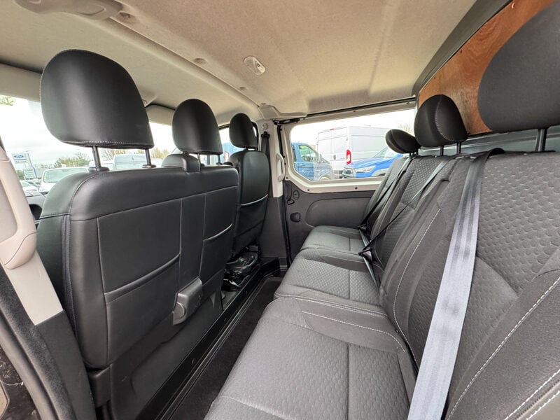 Used Vauxhall Vivaro 2018 for sale - 77375883: Photo 13