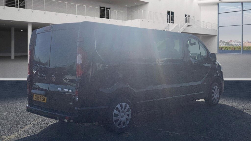 Used Vauxhall Vivaro 2018 for sale - 77375883: Photo 4