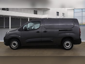 Used Vauxhall Combo 2023 for sale - 77915557: Photo