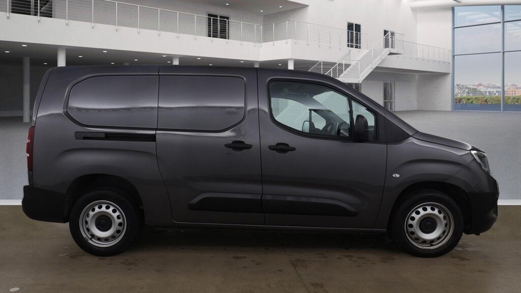 Used Vauxhall Combo 2023 for sale - 77915557: Photo 9