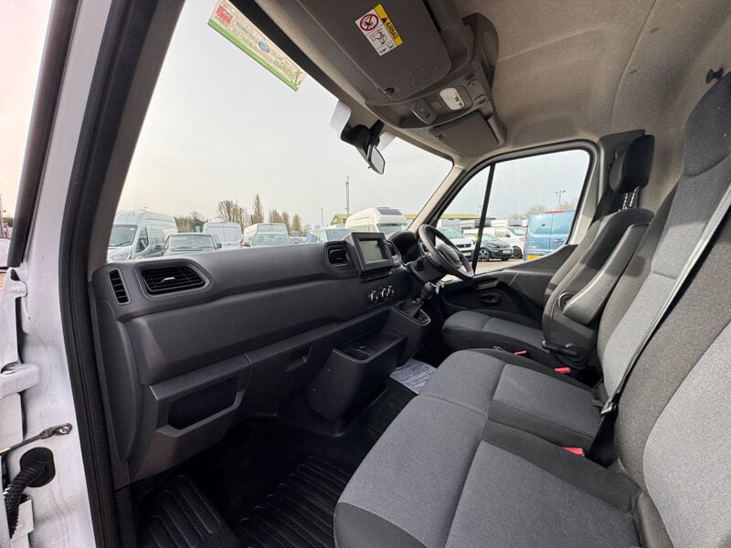 Used Nissan Interstar 2023 for sale - 77431172: Photo 12