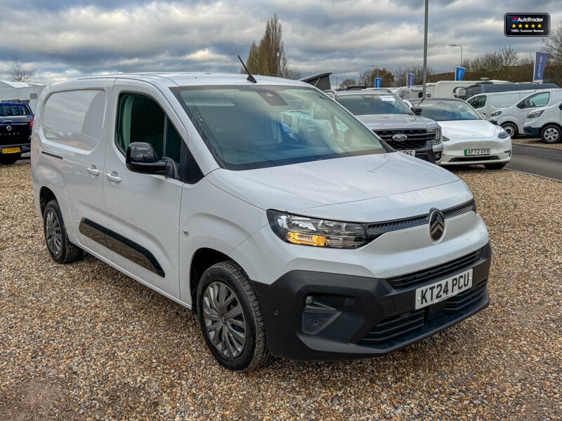 Used Citroen Berlingo 2024 for sale - 77041662: Photo 4