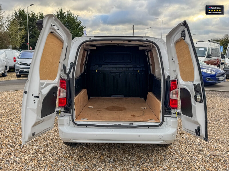 Used Citroen Berlingo 2024 for sale - 77041662: Photo 8