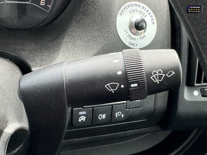 Vehicle 33