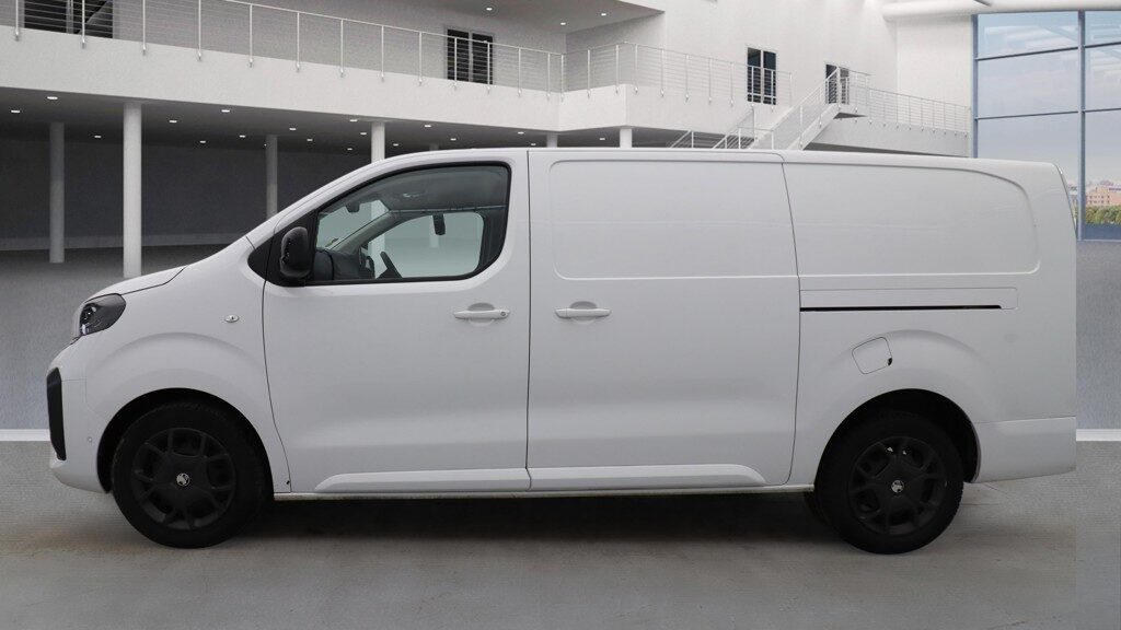 Used Vauxhall Vivaro 2024 for sale - 77363365: Photo 6