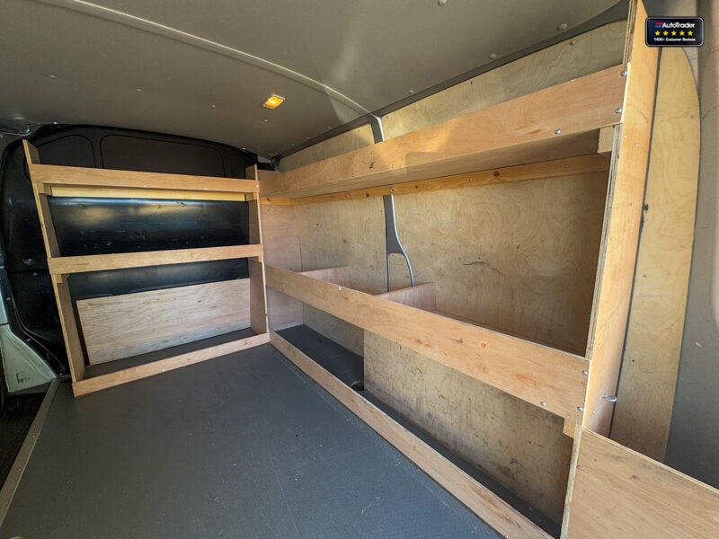 Used Volkswagen Transporter 2018 for sale - 77041973: Photo 10