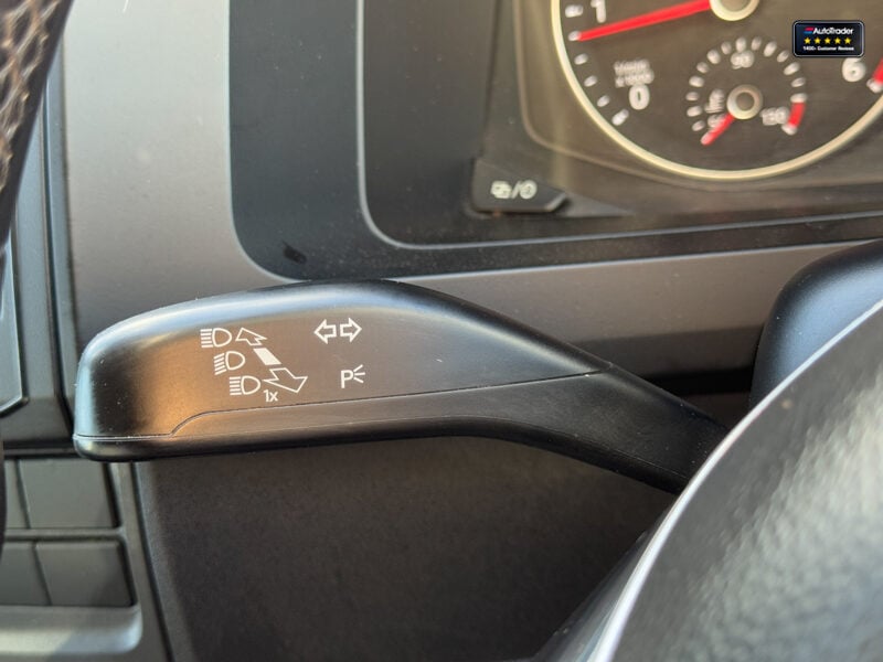 Used Volkswagen Transporter 2018 for sale - 77041973: Photo 22