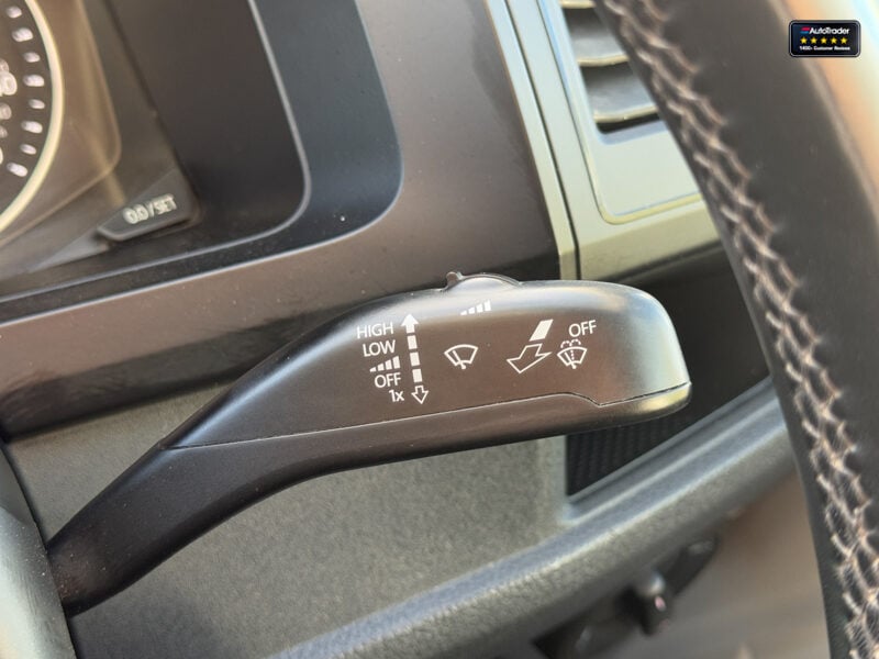 Used Volkswagen Transporter 2018 for sale - 77041973: Photo 23