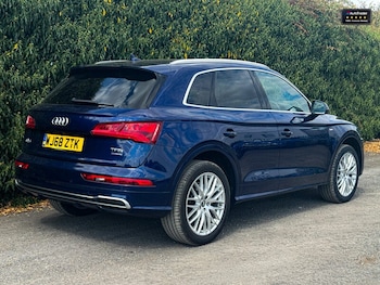 Used Audi Q5 2018 for sale - 75581635: Photo