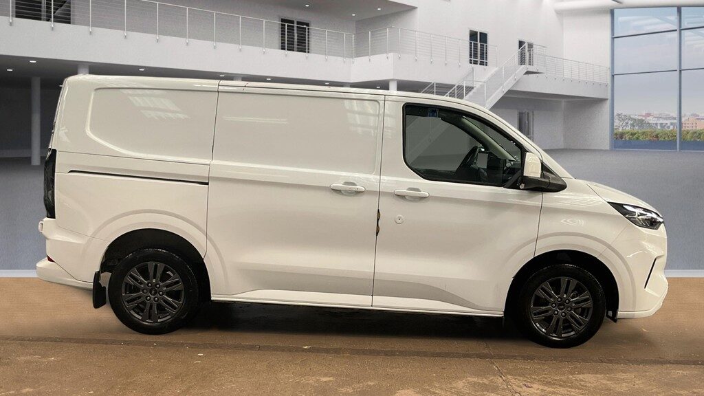 Used Ford Transit Custom 2024 for sale - 77758813: Photo 3