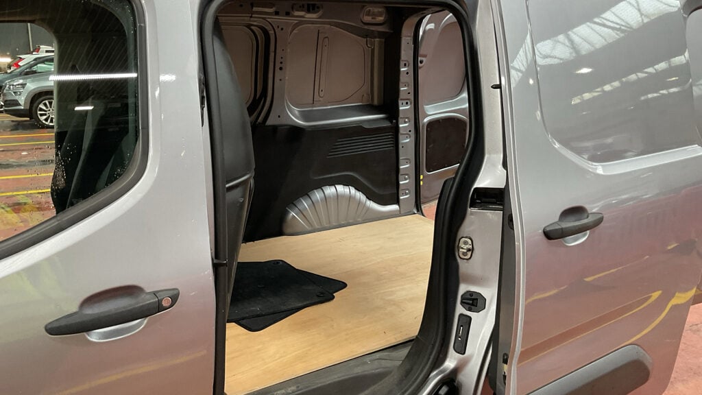 Used Citroen Berlingo 2019 for sale - 77687452: Photo 8