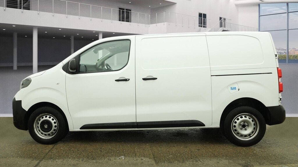 Used Vauxhall Vivaro 2024 for sale - 77431179: Photo 12