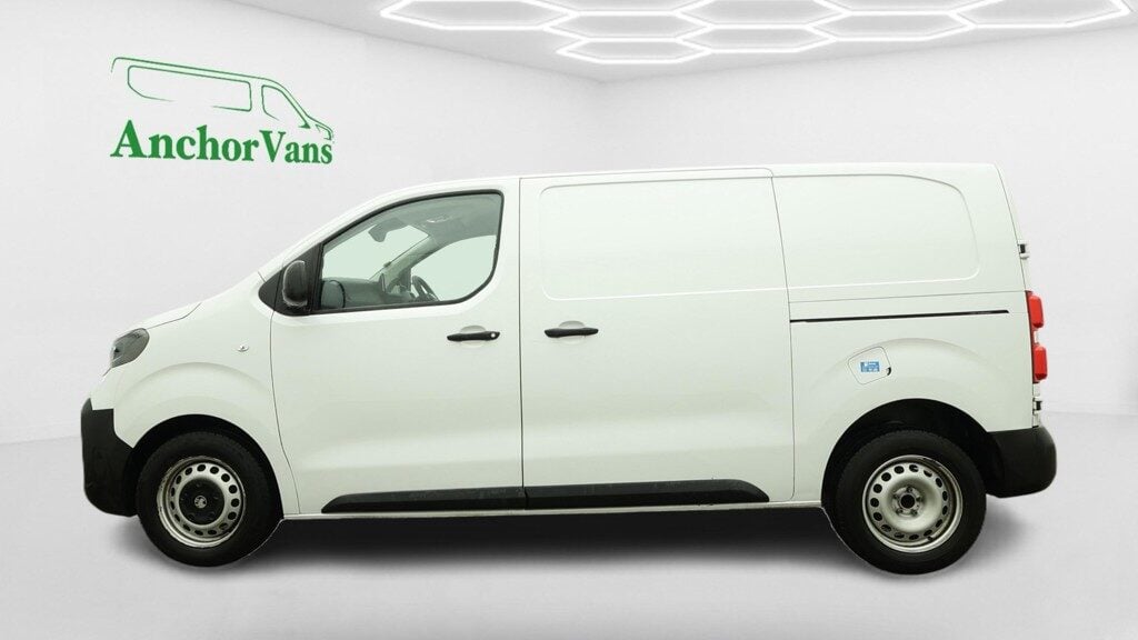 Used Vauxhall Vivaro 2024 for sale - 77431179: Photo 6
