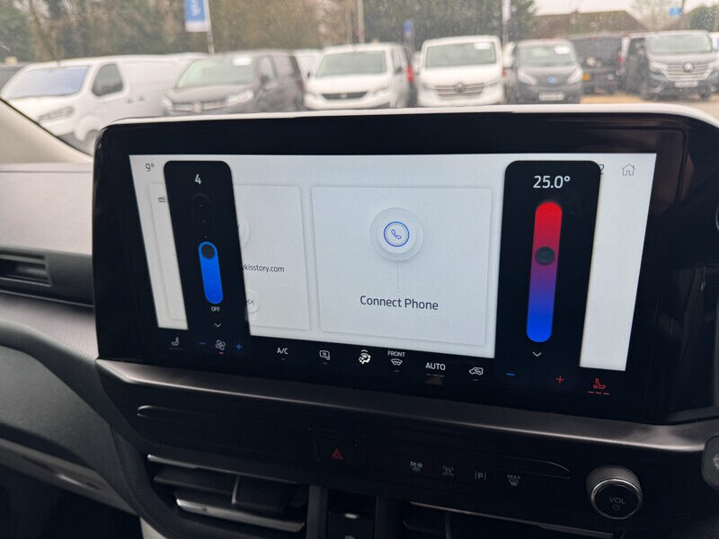 Used Ford Transit Custom 2024 for sale - 77675559: Photo 38