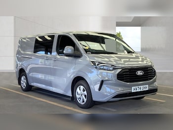 Used Ford Transit Custom 2024 for sale - 78343532: Photo