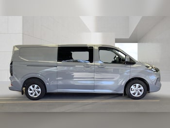 Used Ford Transit Custom 2024 for sale - 78343532: Photo