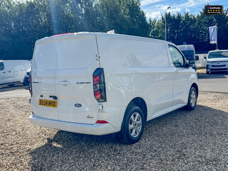 Used Ford Transit Custom 2024 for sale - 77042116: Photo 6