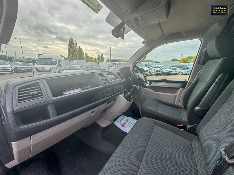 Used Volkswagen Transporter 2019 for sale - 77042235: Photo 12