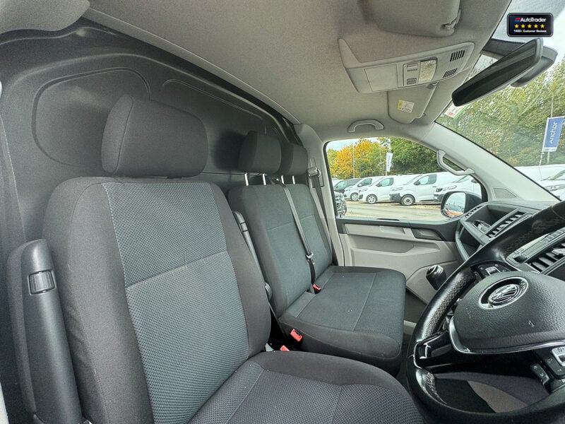 Used Volkswagen Transporter 2019 for sale - 77042235: Photo 14