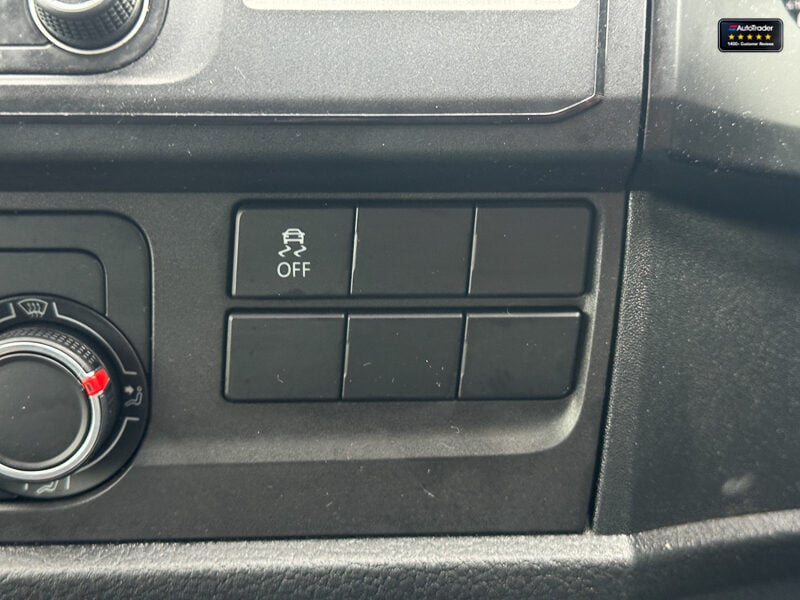 Used Volkswagen Transporter 2019 for sale - 77042235: Photo 33