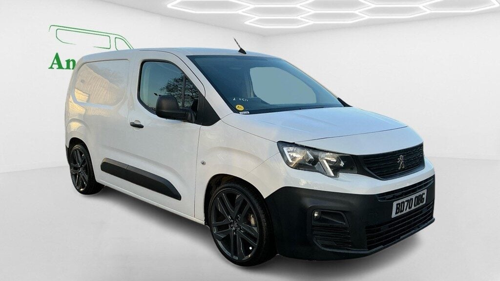 Used Peugeot Partner 2020 for sale - 77961799: Photo 2