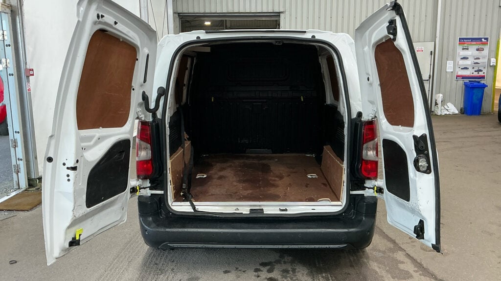 Used Peugeot Partner 2020 for sale - 77961799: Photo 5