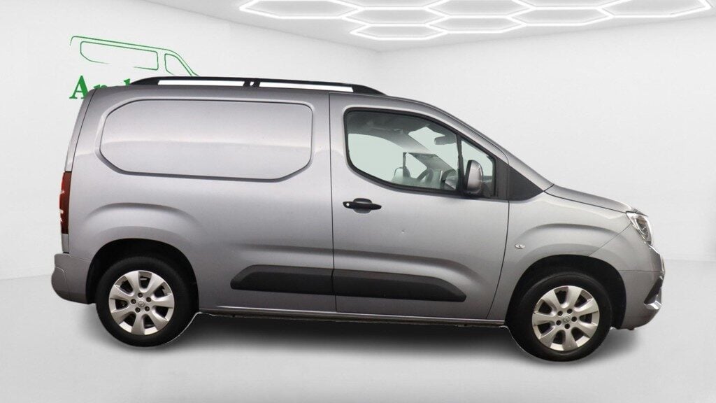 Used Vauxhall Combo 2021 for sale - 77687463: Photo 3