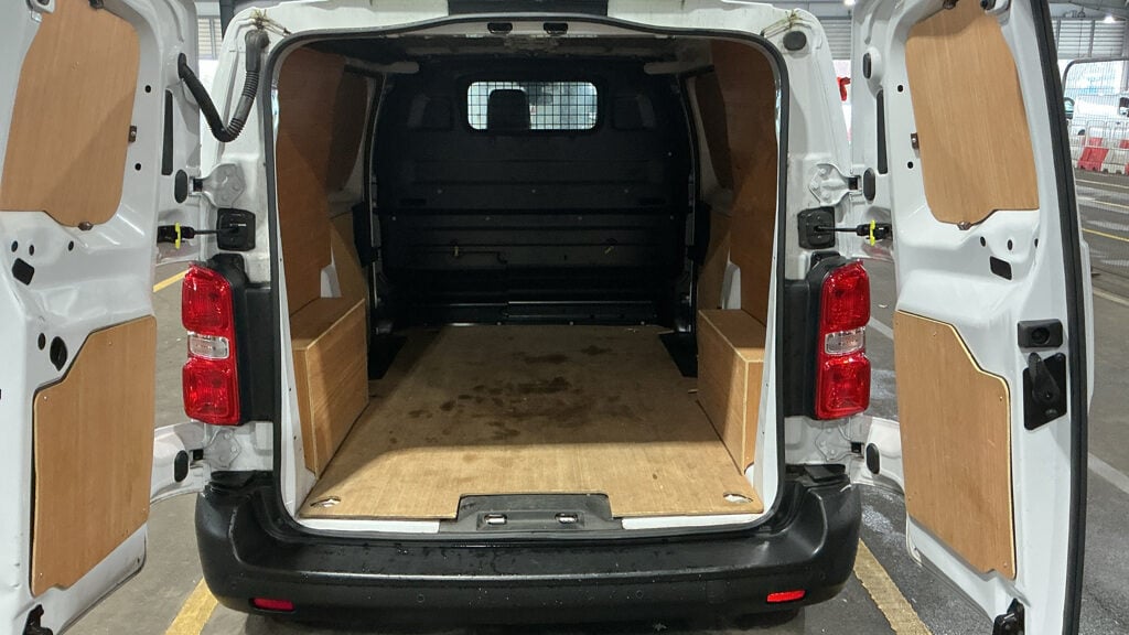 Used Toyota ProAce 2023 for sale - 77223195: Photo 5