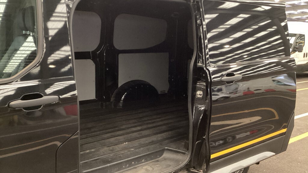 Used Ford Transit Custom 2025 for sale - 77873441: Photo 8