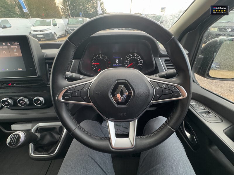 Used Renault Trafic 2023 for sale - 77042090: Photo 16