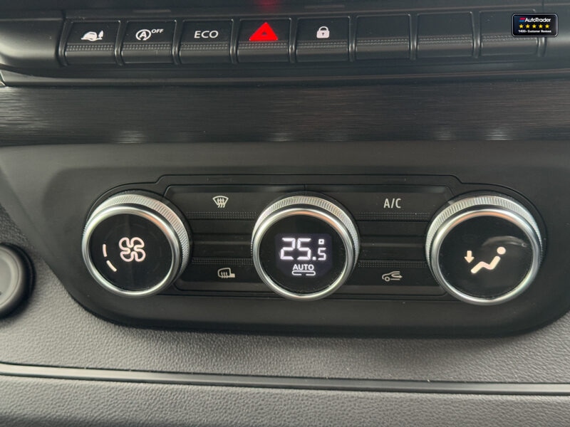 Used Renault Trafic 2023 for sale - 77042090: Photo 40