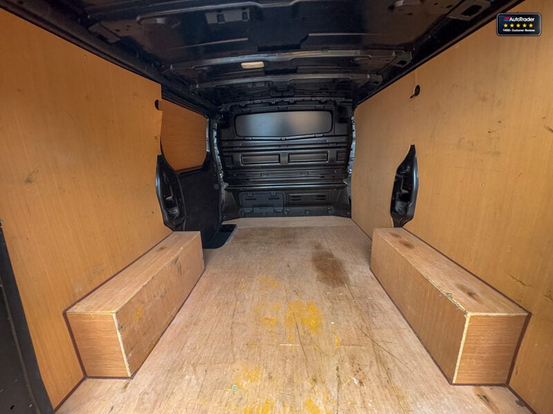 Used Renault Trafic 2023 for sale - 77042090: Photo 9