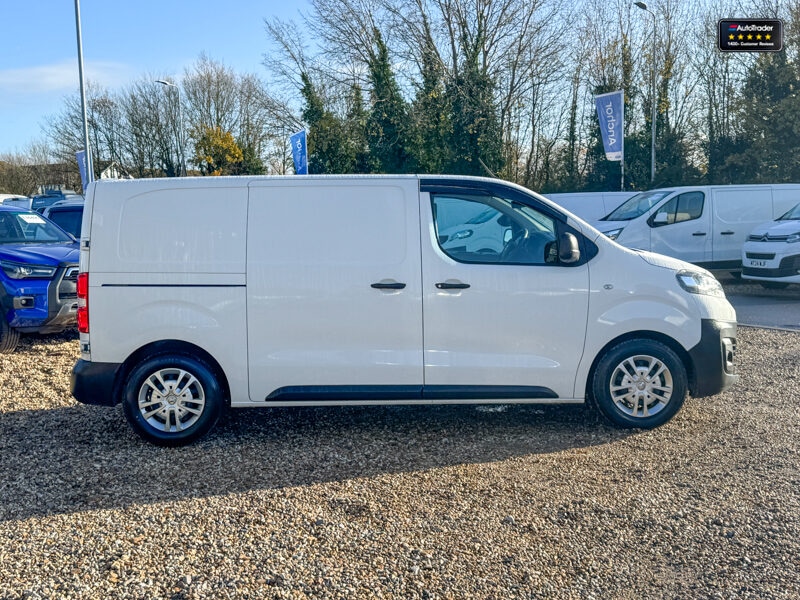 Used Vauxhall Vivaro 2021 for sale - 77041742: Photo 5