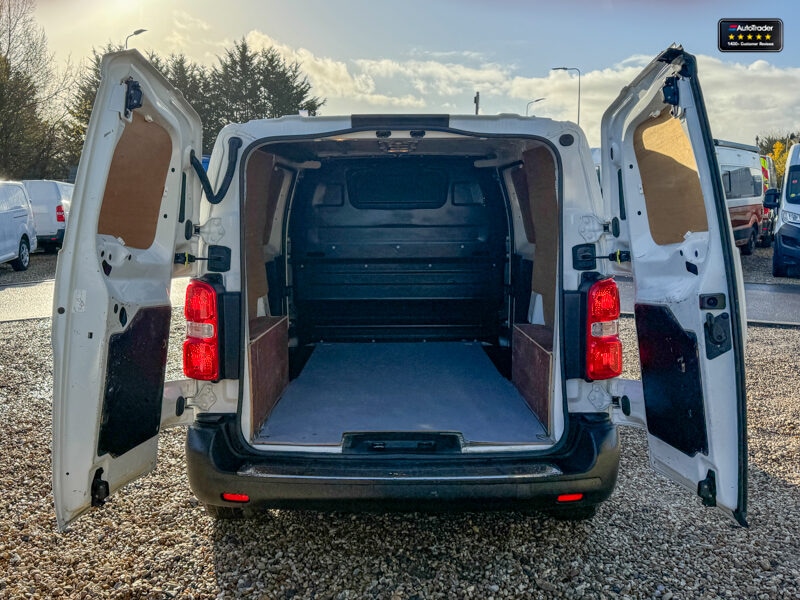 Used Vauxhall Vivaro 2021 for sale - 77041742: Photo 8