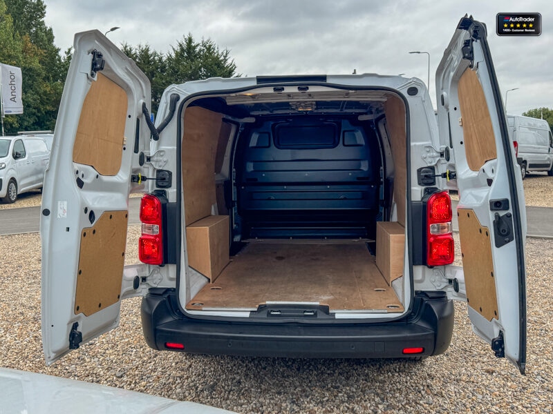 Used Vauxhall Vivaro 2024 for sale - 77041993: Photo 8