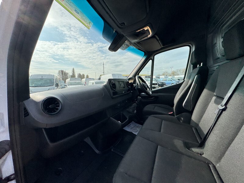 Used Mercedes-Benz Sprinter 2023 for sale - 77593158: Photo 12